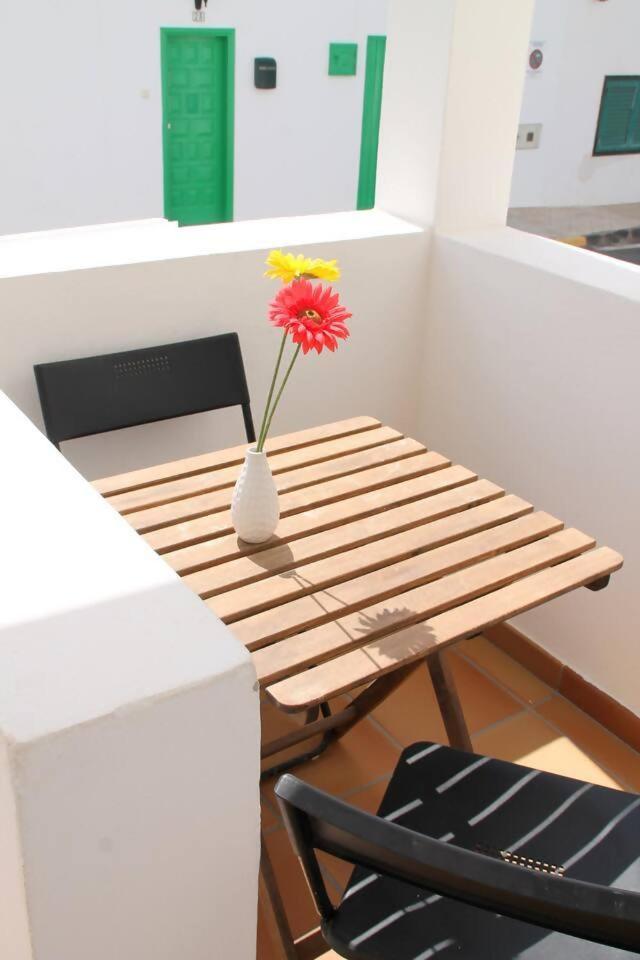 Famara Surf Wifi 2 Apartment Bagian luar foto